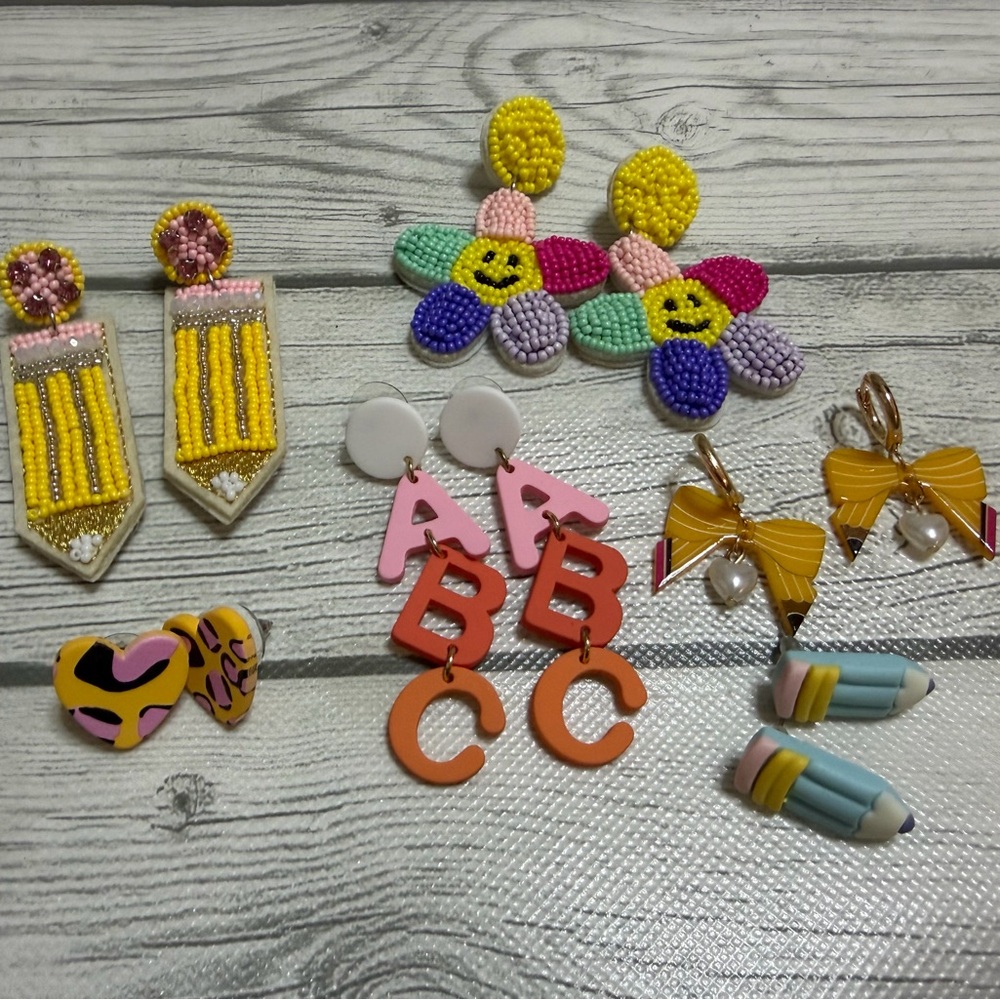 Teacher earring bright color bundle